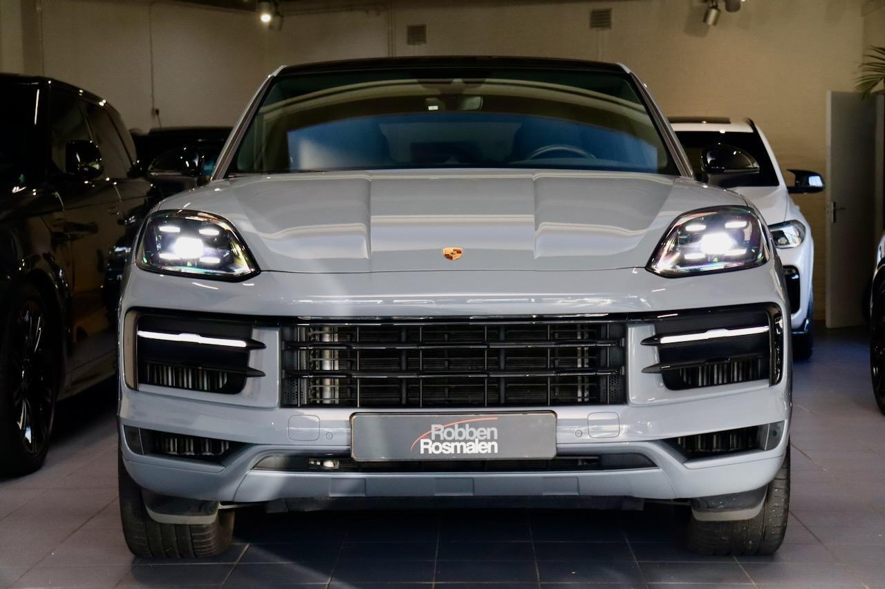 Porsche CAYENNE Coupé 3.0 E-Hybrid Artic|PANO|22inch|Display