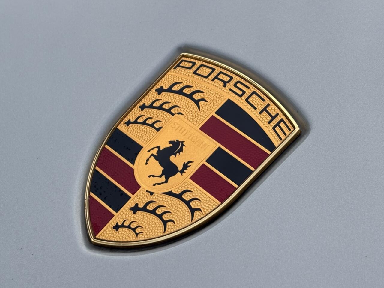 Porsche CAYENNE 3.0 E-Hybrid MY24 Burmester Sport Design Massage