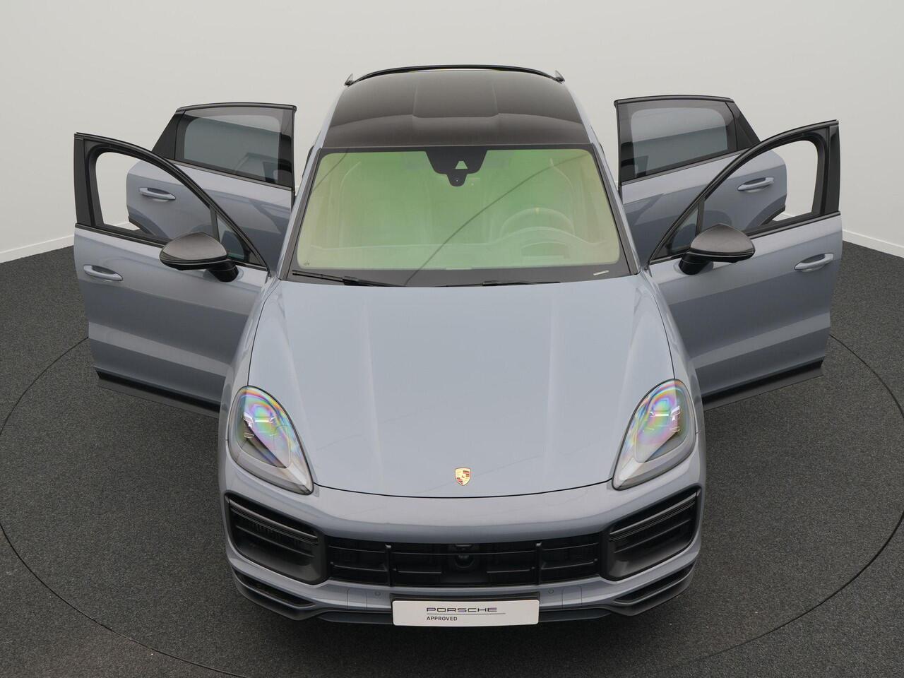 Porsche CAYENNE Coupé Turbo GT