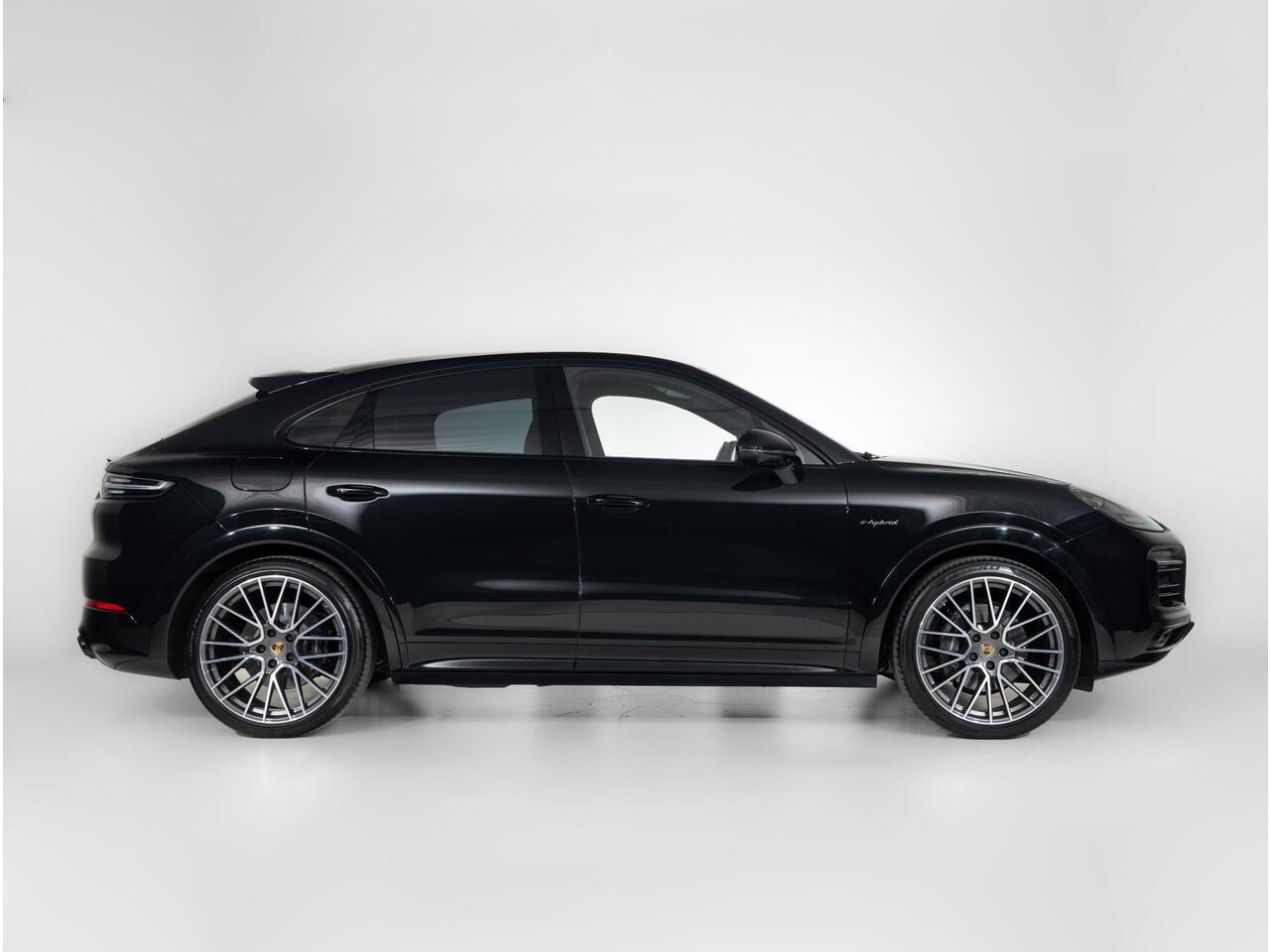 Porsche CAYENNE Coupé E-Hybrid Platinum Edition