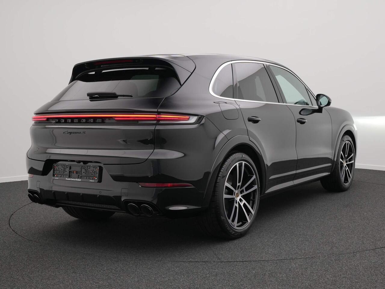 Porsche CAYENNE S E-Hybrid