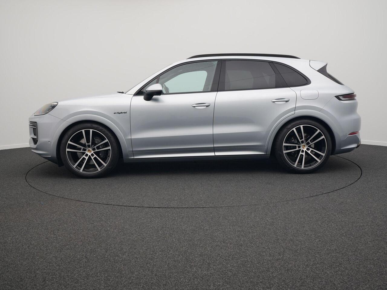 Porsche CAYENNE E-Hybrid