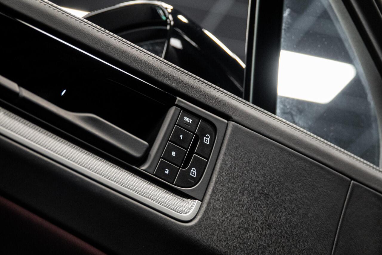 Porsche CAYENNE Coupé 3.0 E-Hybrid *Sport-Chrono / Bijrijder-Display / BOSE / HUD / Stoelventilatie*