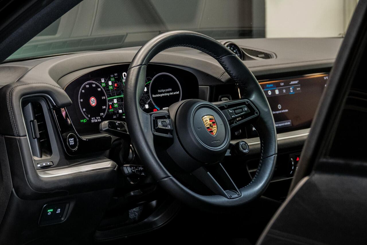 Porsche CAYENNE Coupé 3.0 E-Hybrid *Sport-Chrono / Bijrijder-Display / BOSE / HUD / Stoelventilatie*