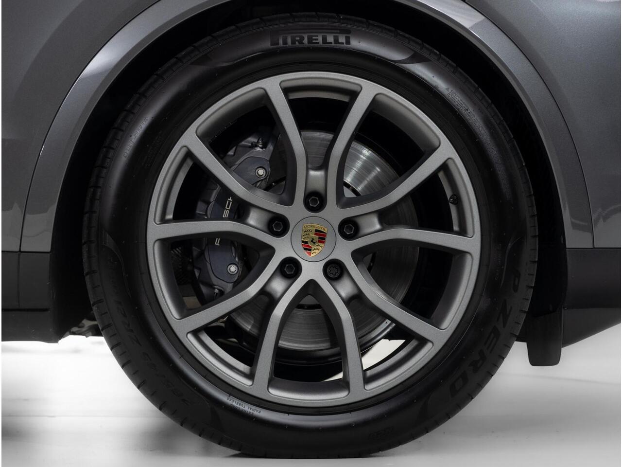 Porsche CAYENNE Coupé E-Hybrid