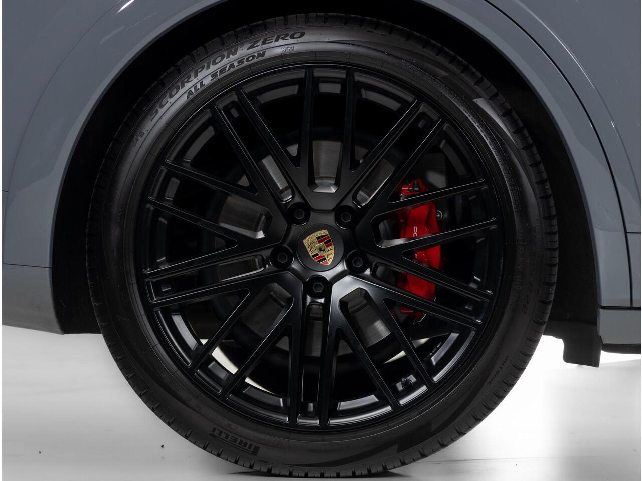 Porsche CAYENNE Turbo E-Hybrid