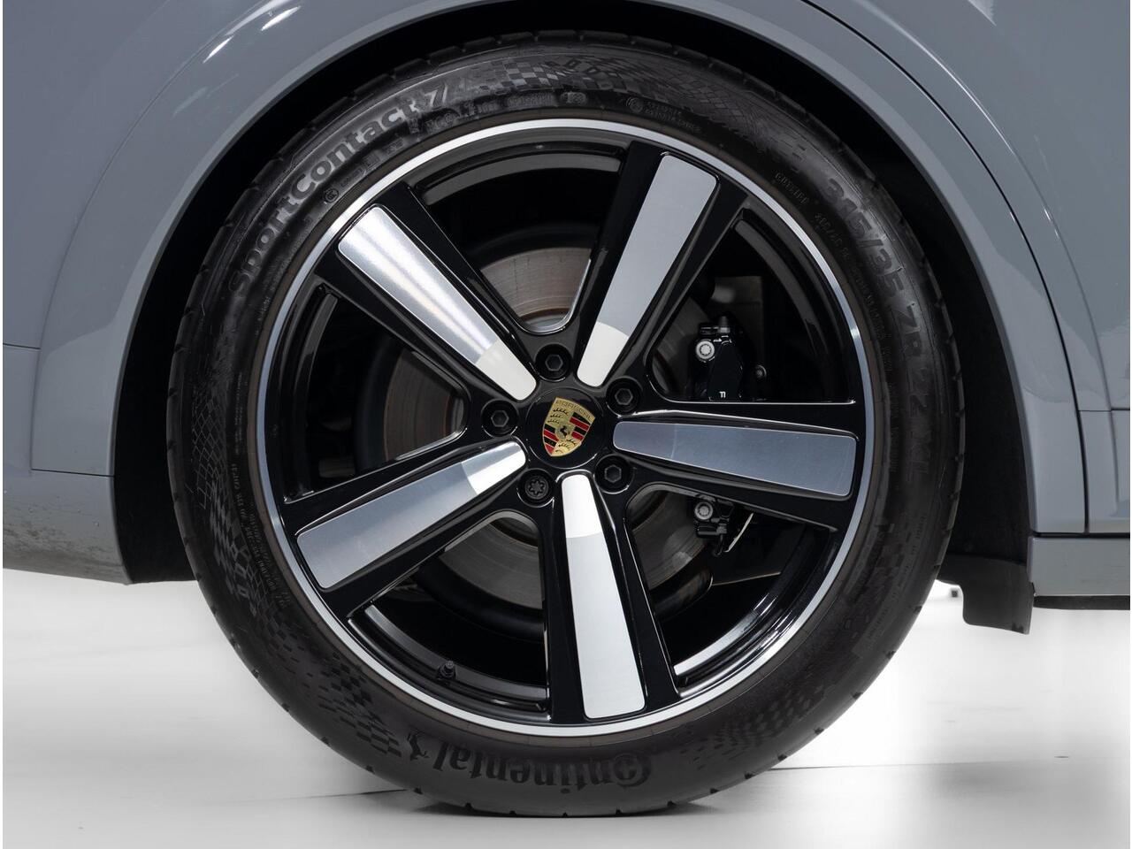 Porsche CAYENNE Turbo E-Hybrid