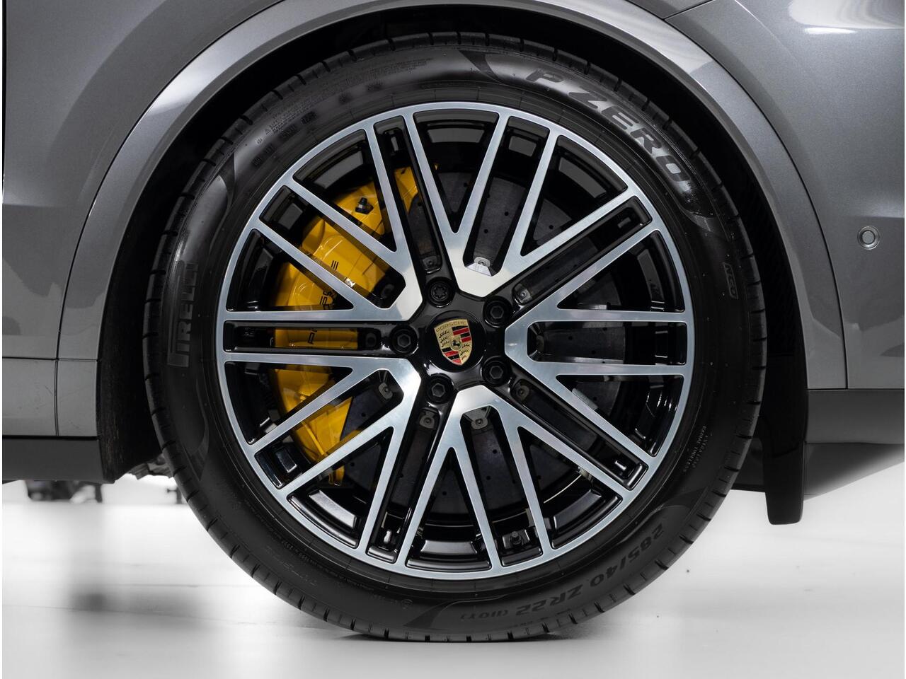 Porsche CAYENNE Turbo E-Hybrid