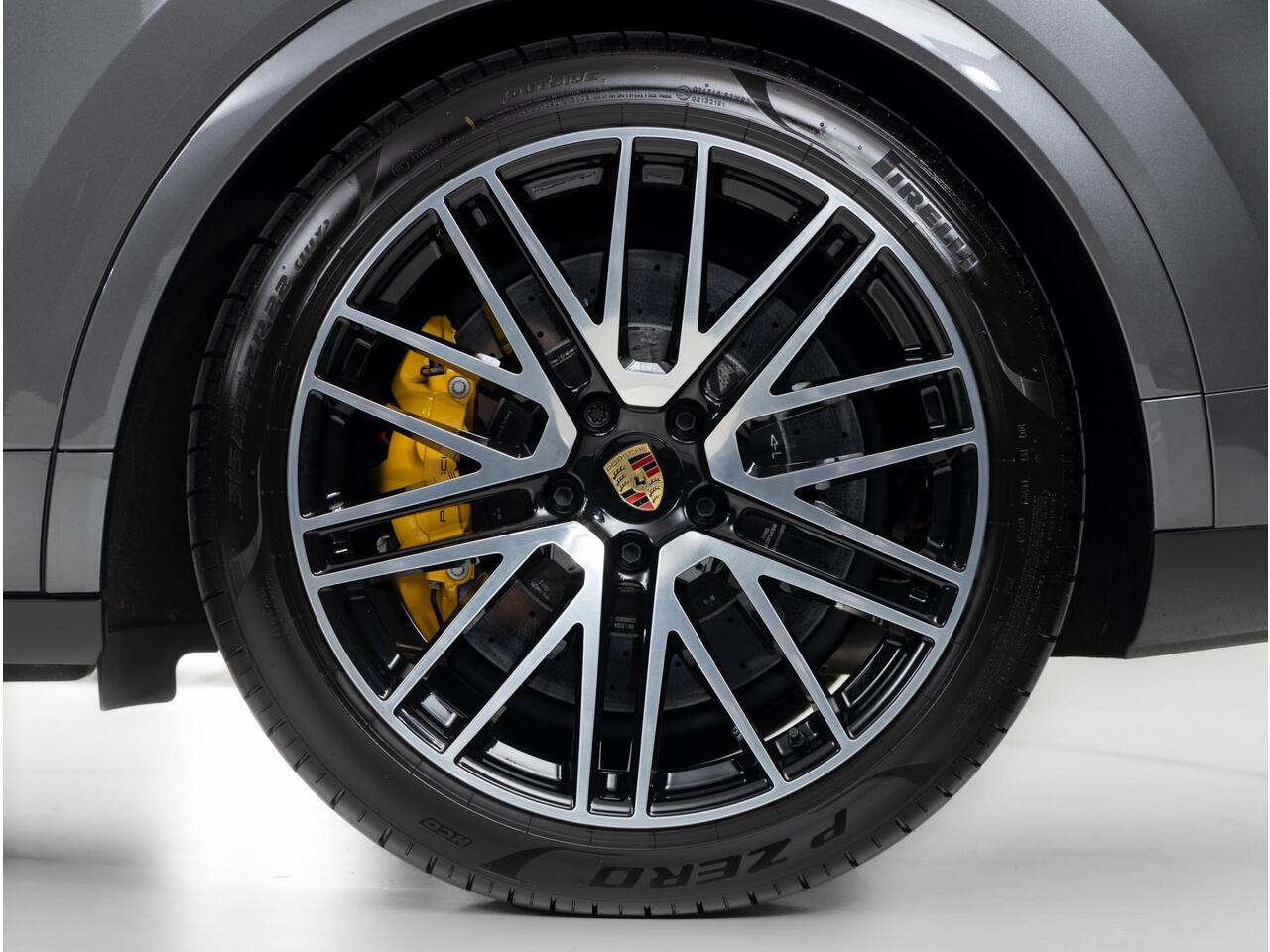 Porsche CAYENNE Turbo E-Hybrid