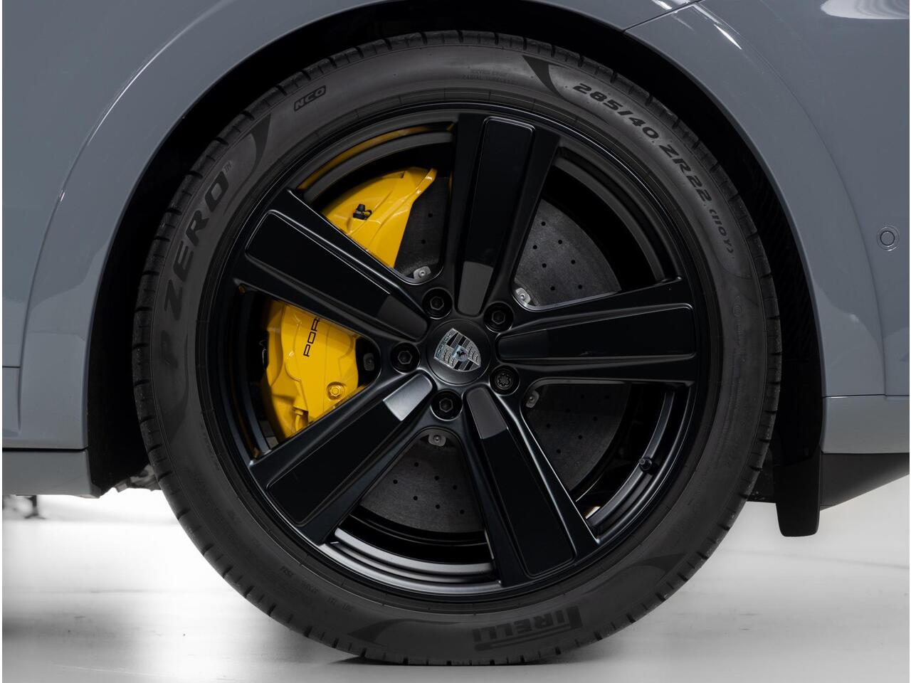 Porsche CAYENNE Turbo E-Hybrid