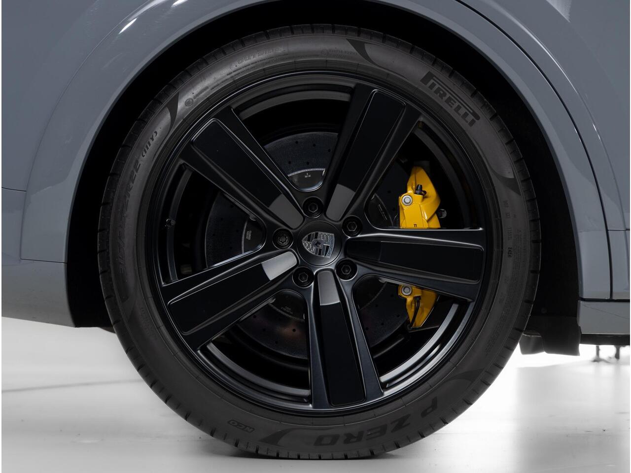 Porsche CAYENNE Turbo E-Hybrid