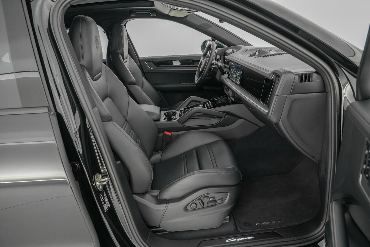 Porsche CAYENNE Coupé 3.0 470pk E-Hybrid |BTW-auto|panoramadak|passenger display|achteras besturing|Burmester|memory|standkachel|sport design|sport chrono|18-voudig|HUD|PDLS|luchtvering|sportuitlaat|21" lichtmetalen velgen|
