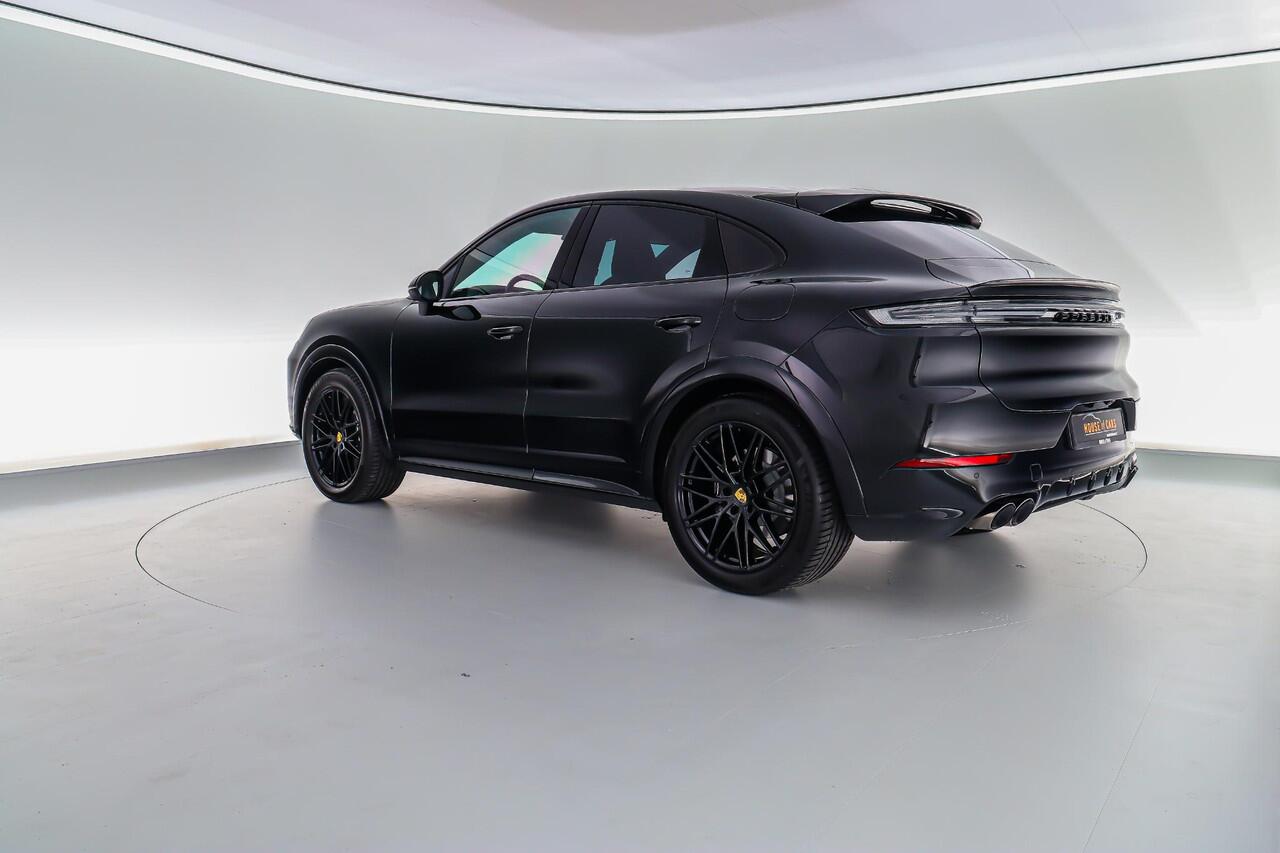 Porsche CAYENNE Coupé 3.0 470pk E-Hybrid |BTW-auto|panoramadak|passenger display|achteras besturing|Burmester|memory|standkachel|sport design|sport chrono|18-voudig|HUD|PDLS|luchtvering|sportuitlaat|21" lichtmetalen velgen|