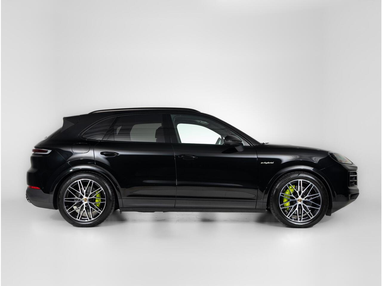 Porsche CAYENNE E-Hybrid