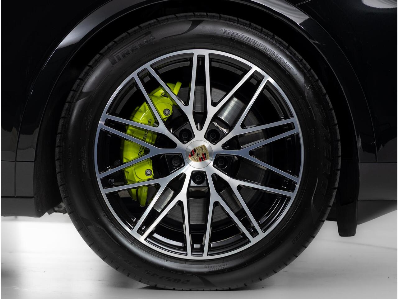 Porsche CAYENNE E-Hybrid