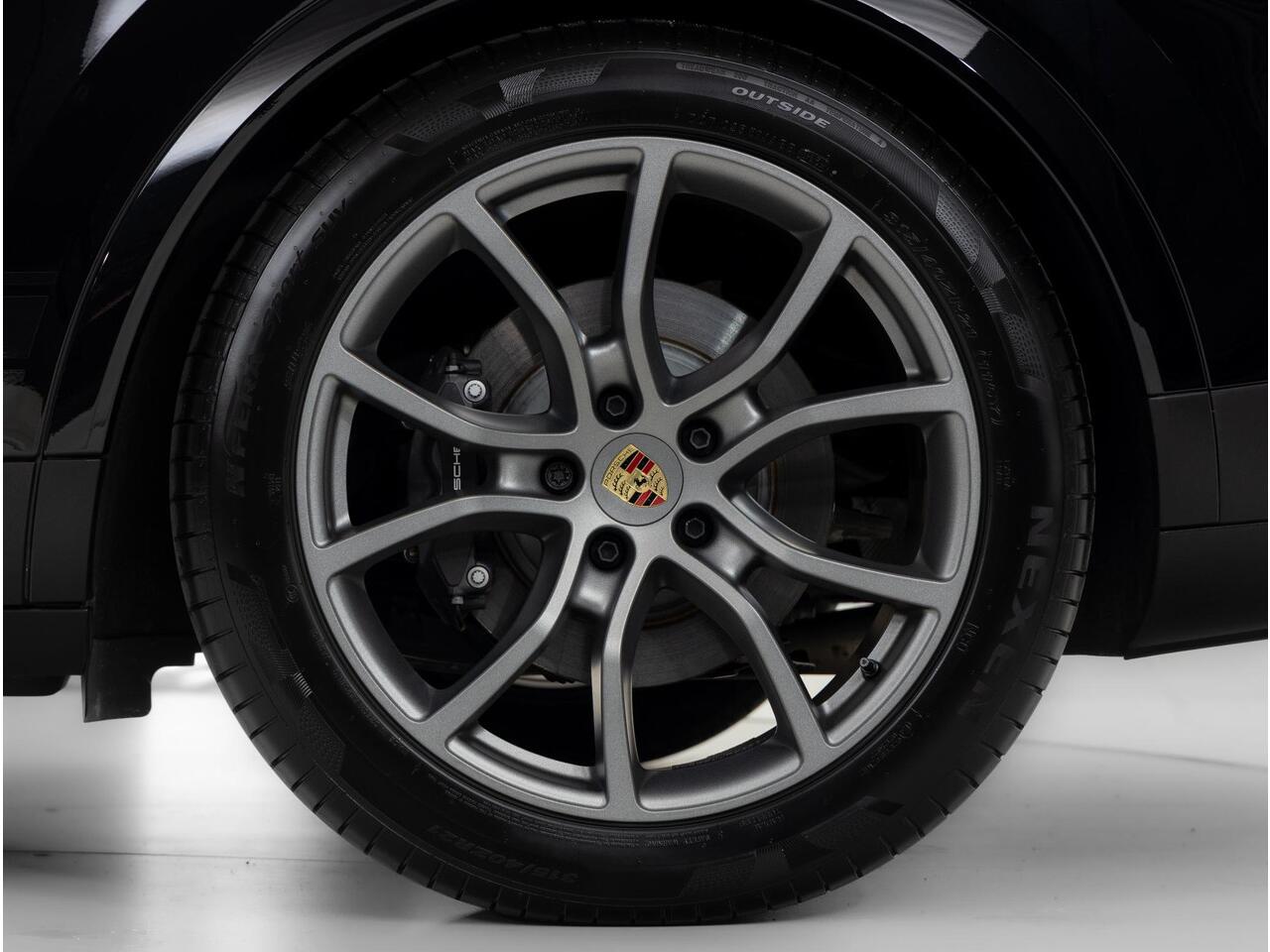 Porsche CAYENNE Coupé E-Hybrid