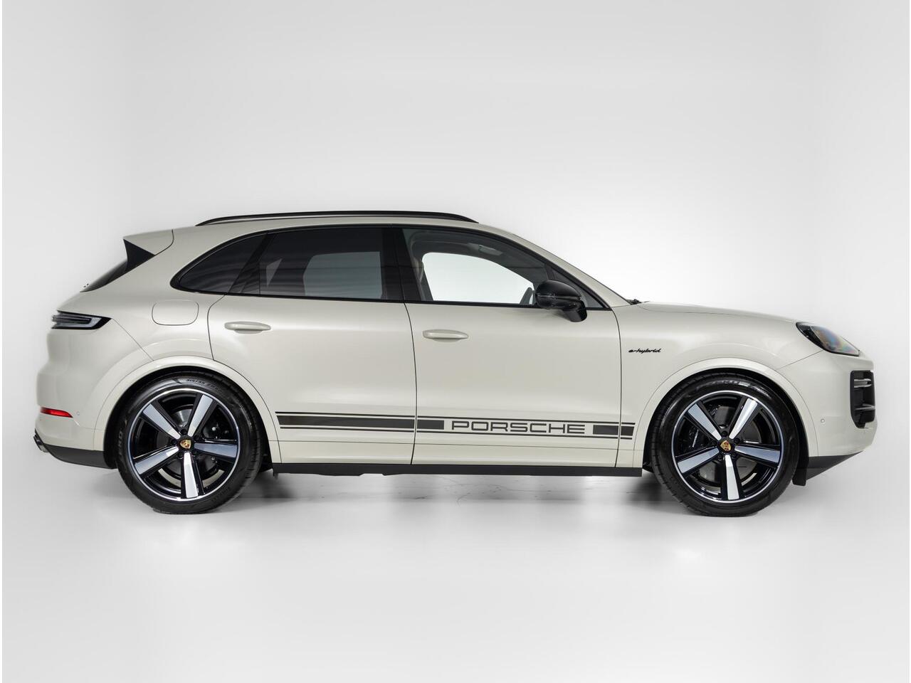 Porsche CAYENNE Turbo E-Hybrid