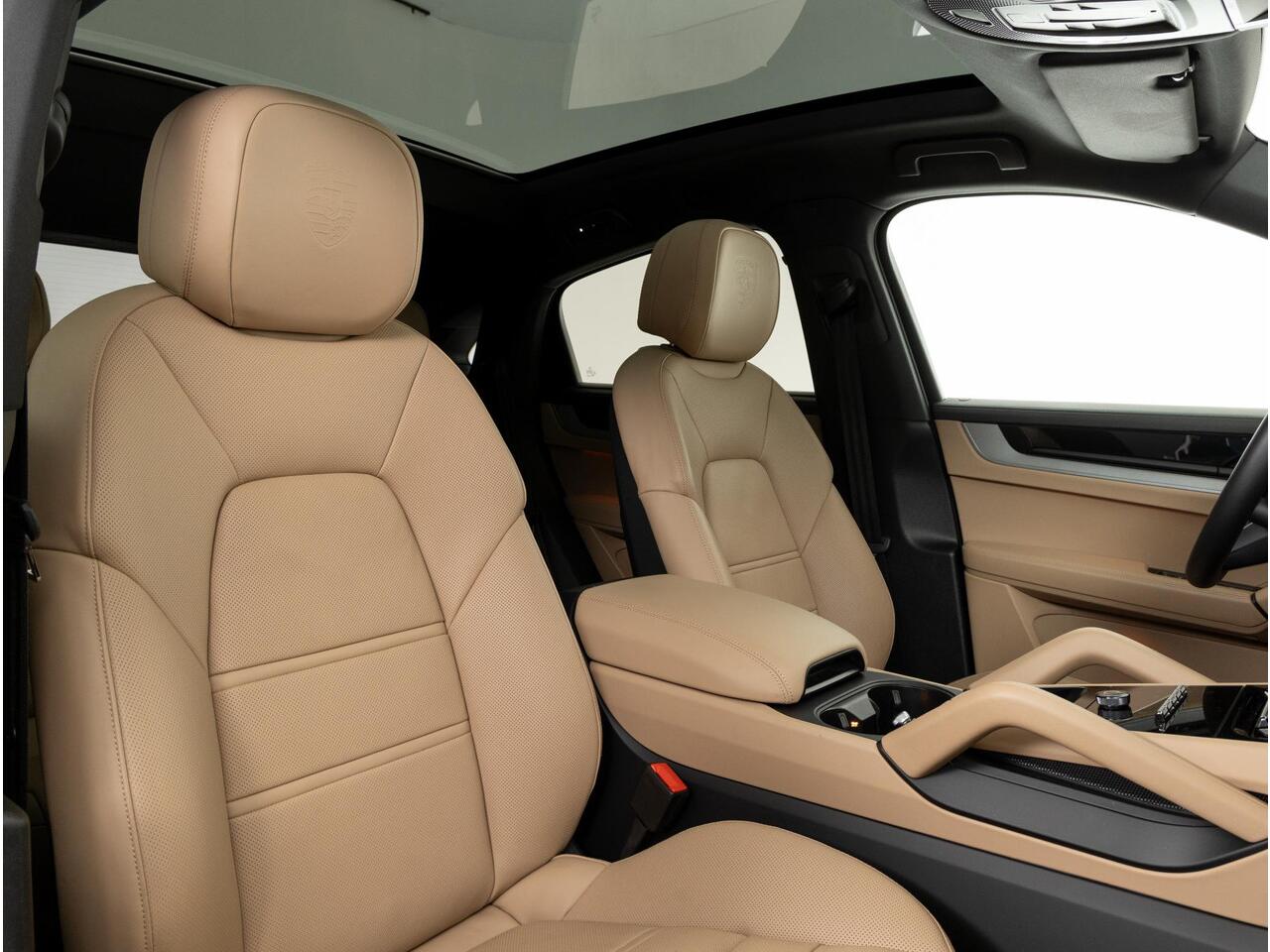 Porsche CAYENNE Coupé E-Hybrid