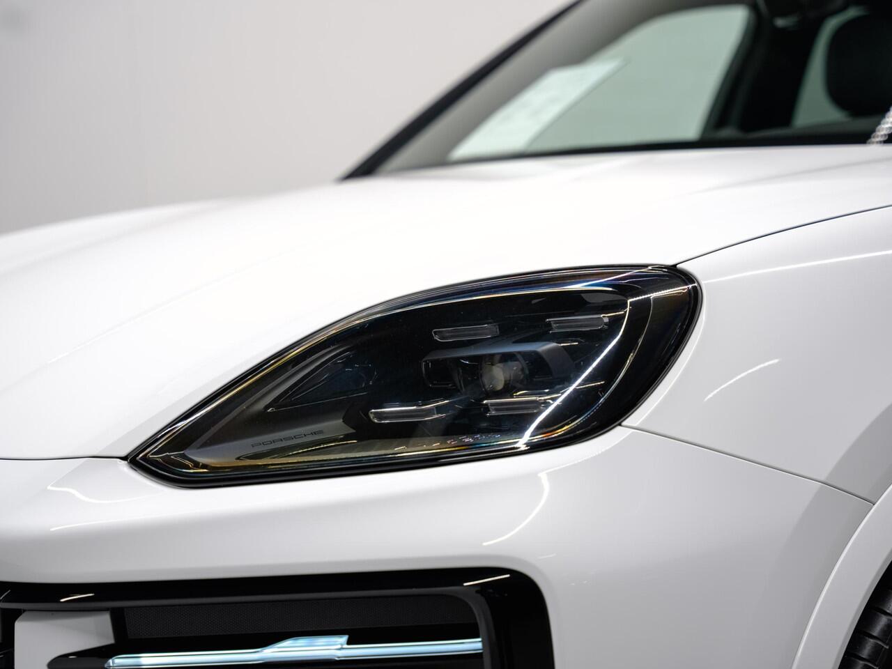 Porsche CAYENNE E-Hybrid