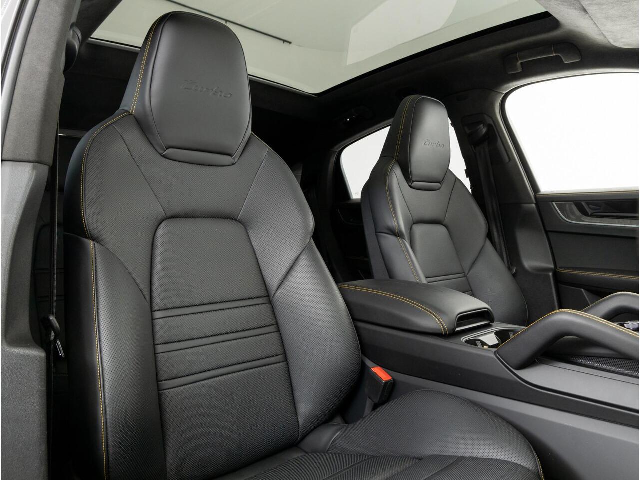 Porsche CAYENNE Coupé Turbo E-Hybrid