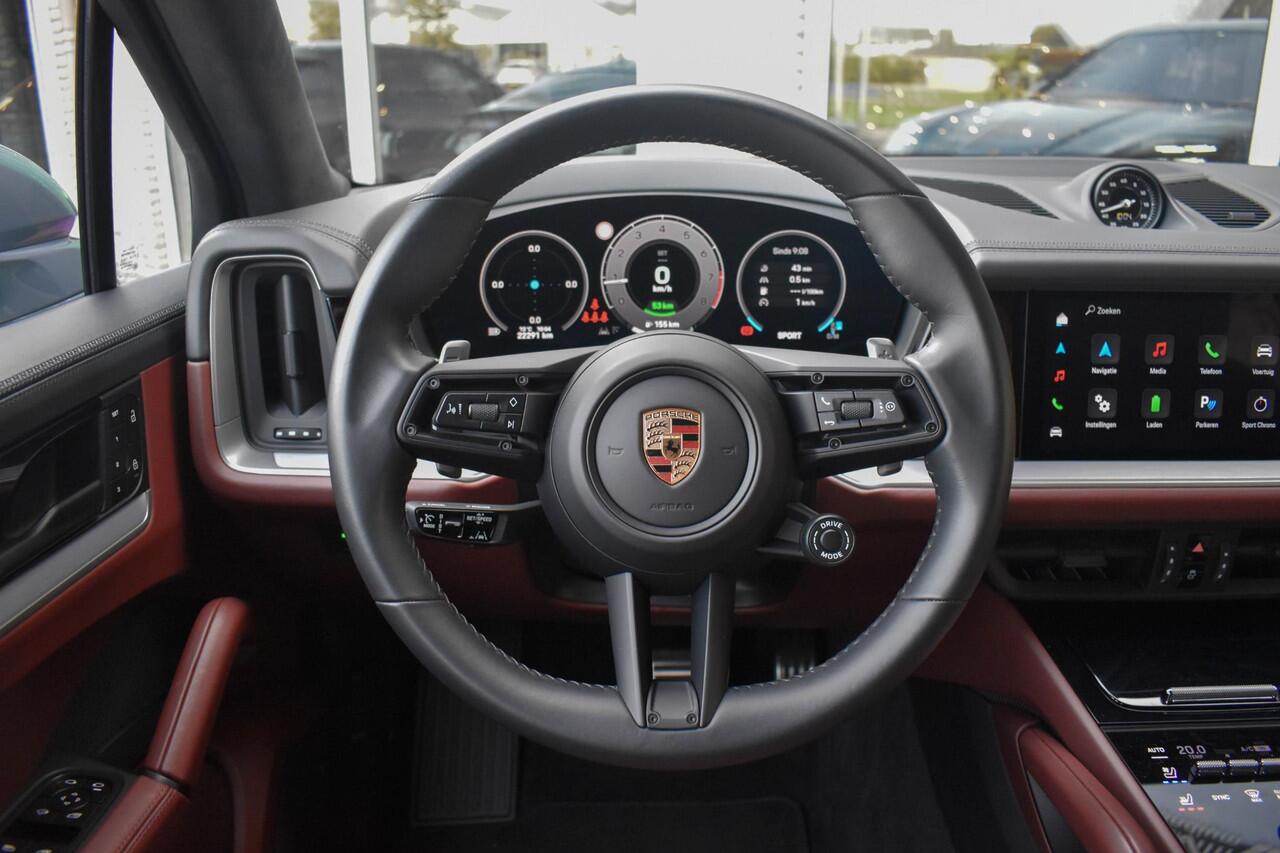 Porsche CAYENNE 4.0 Turbo E-Hybrid Sport Chrono Pano PASM ACC Zitklima Bose Sound