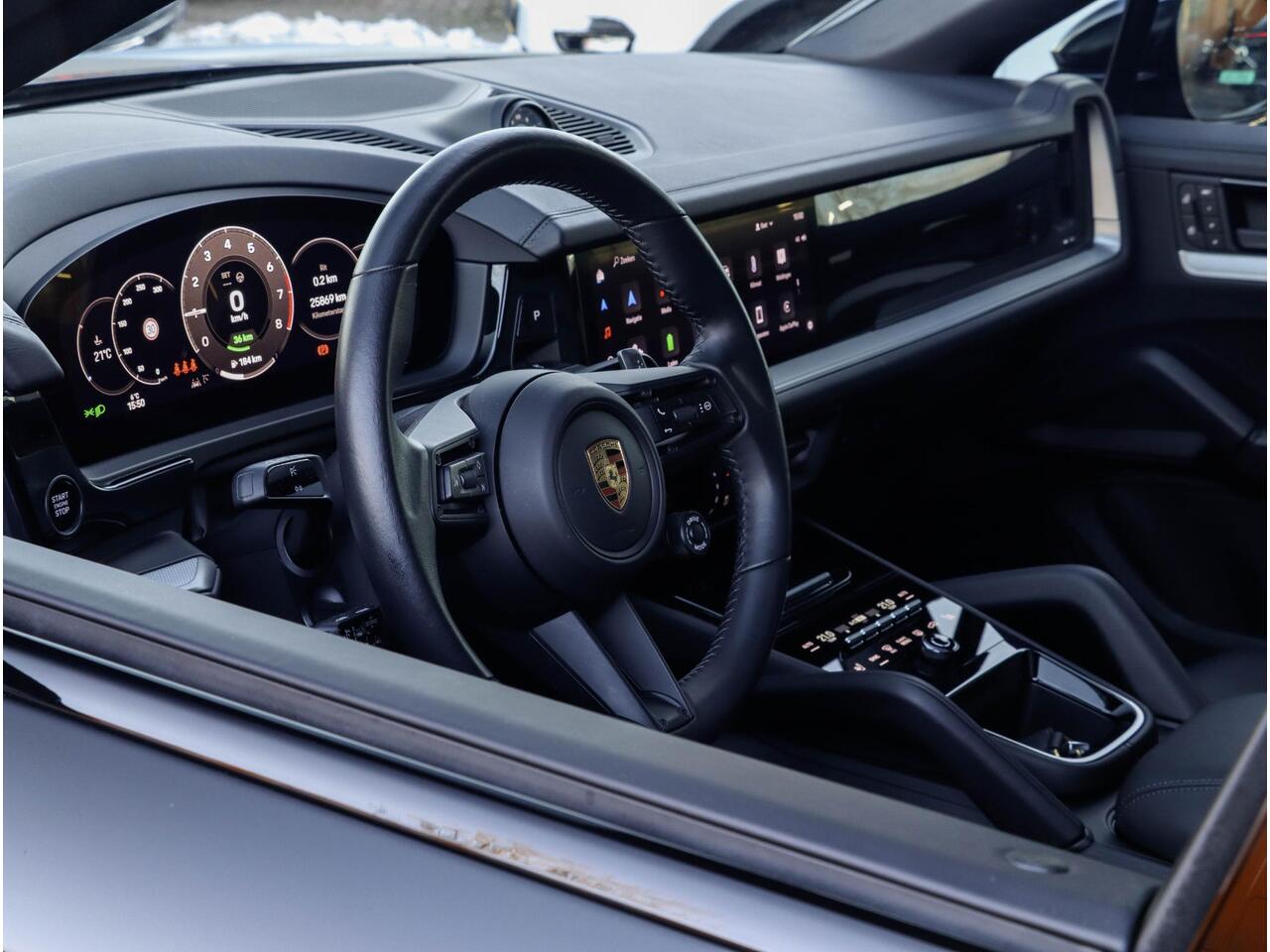 Porsche CAYENNE Coupé S e-Hybrid 520PK | Achterasbesturing | Pano | Softclose | SportChronoPlus