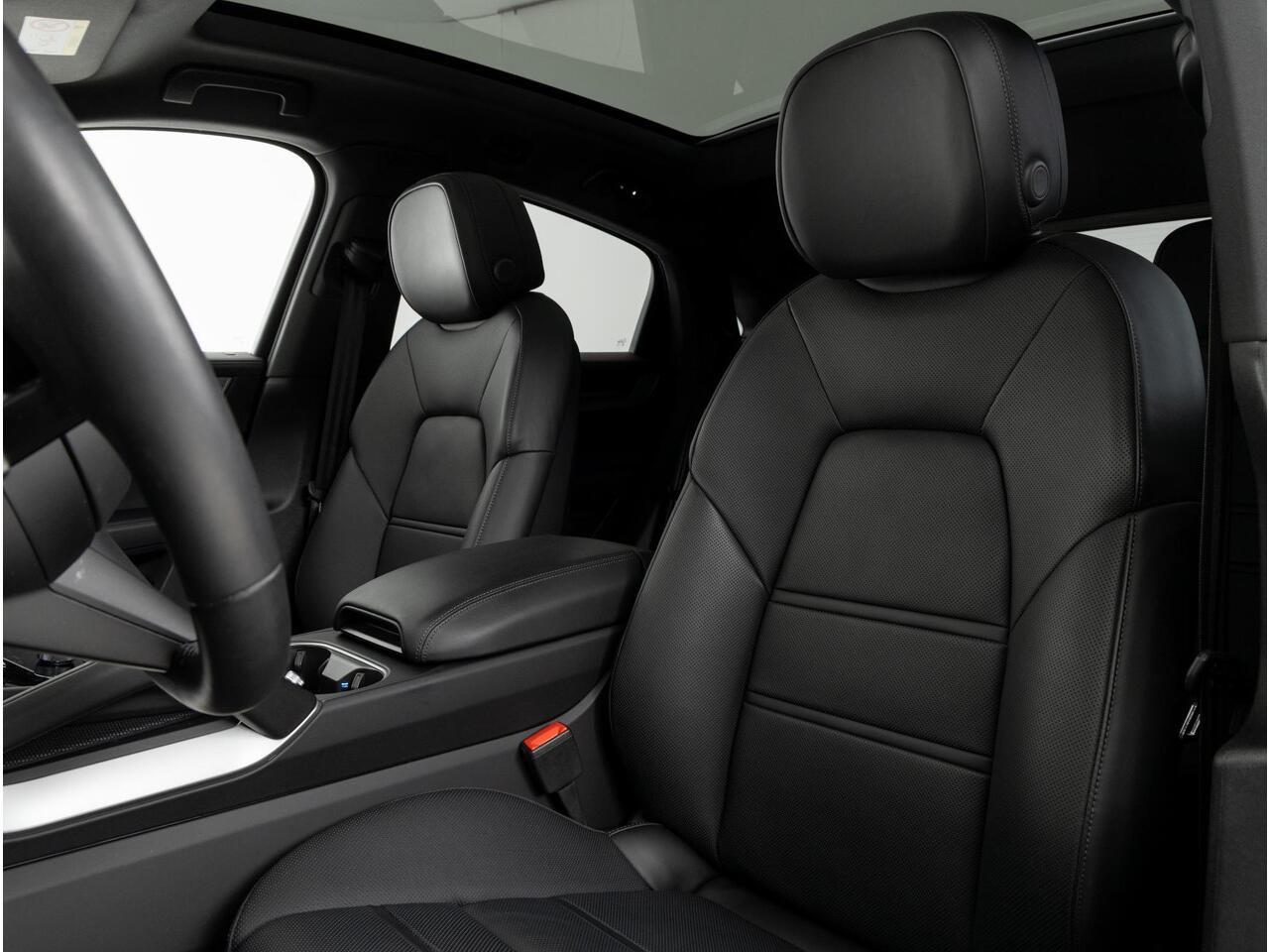 Porsche CAYENNE Coupé S E-Hybrid