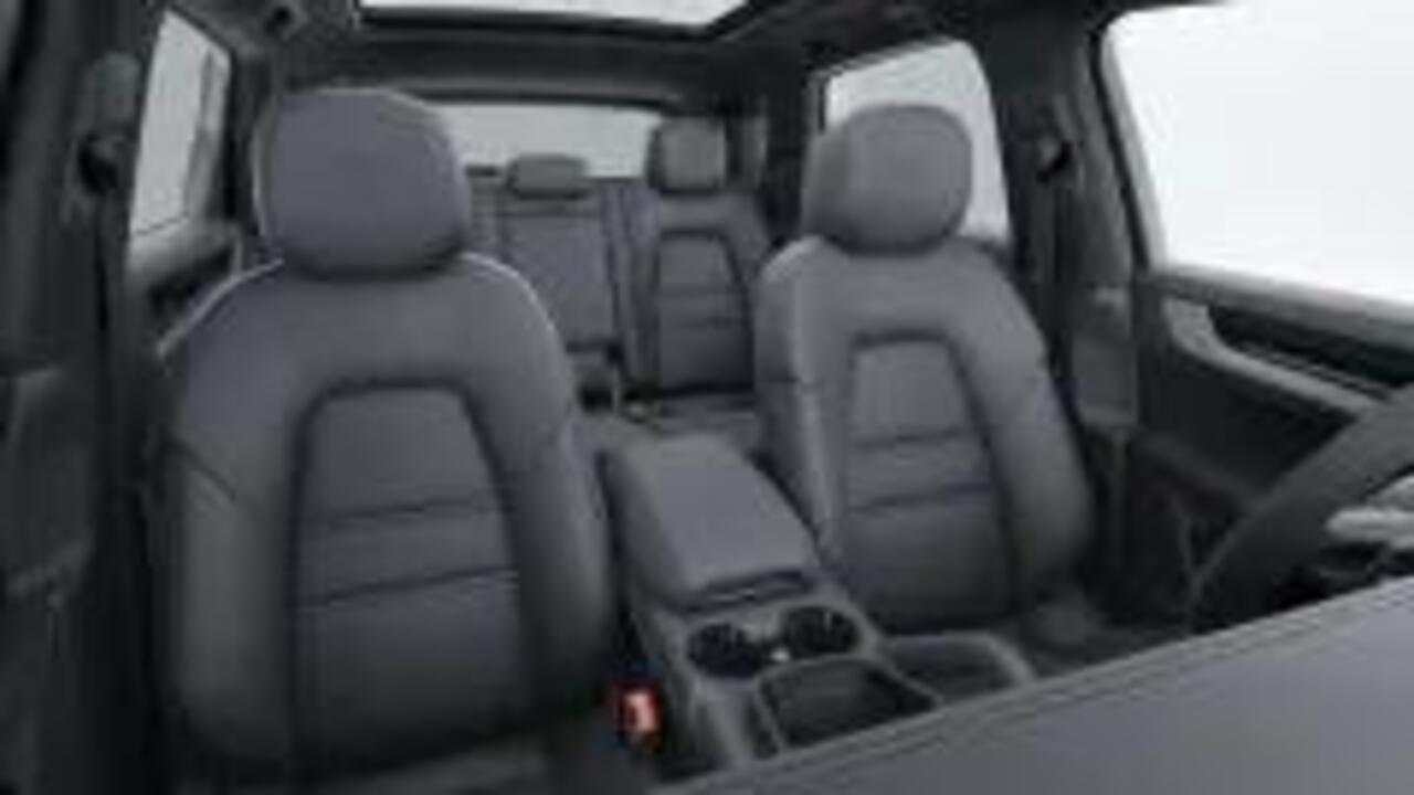 Porsche CAYENNE E-Hybrid