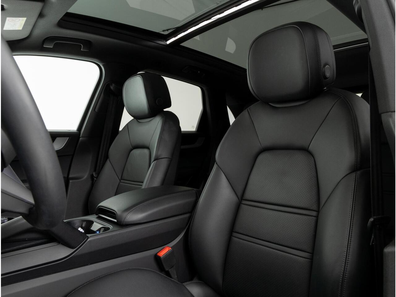 Porsche CAYENNE S E-Hybrid