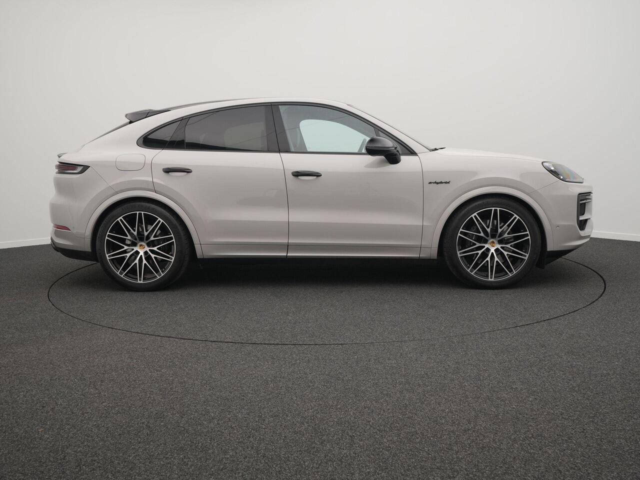 Porsche CAYENNE E-Hybrid Coupé