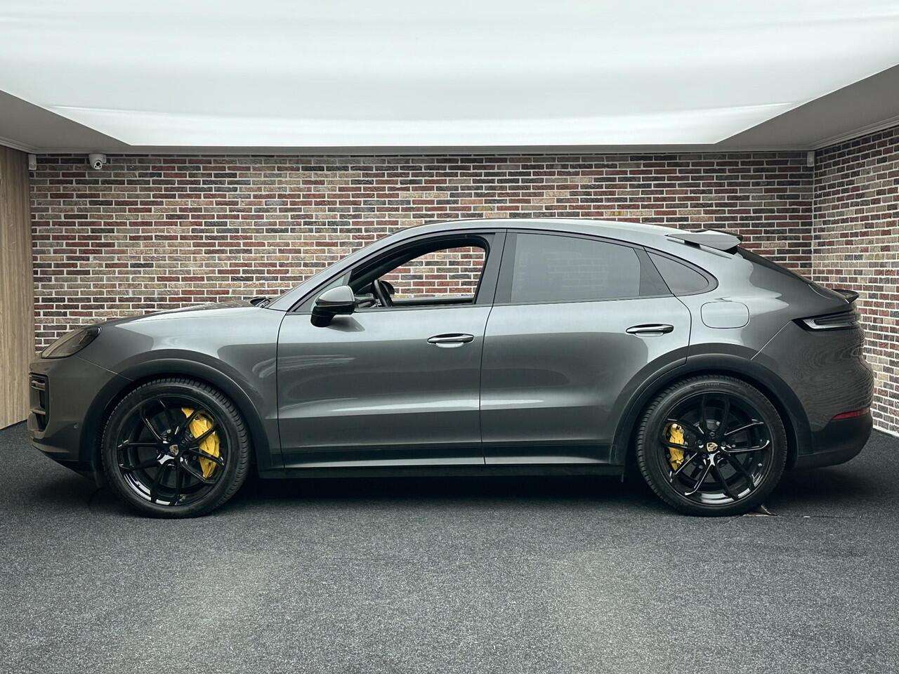 Porsche CAYENNE Coupé 4.0 Turbo E-Hybrid GT Carbon 360 Headup Burmeister