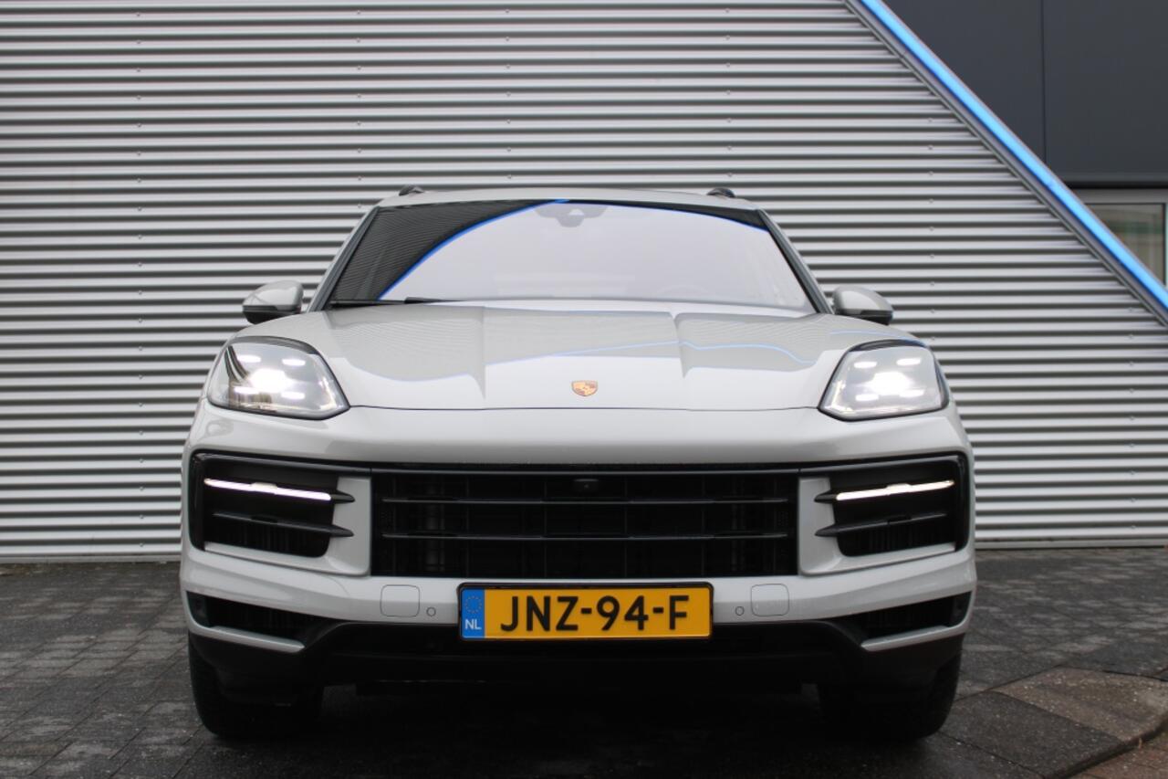 Porsche CAYENNE 3.0 E-Hybrid | Sport Chrono | Matrix-Led | 360 | 21 Inch | Pano