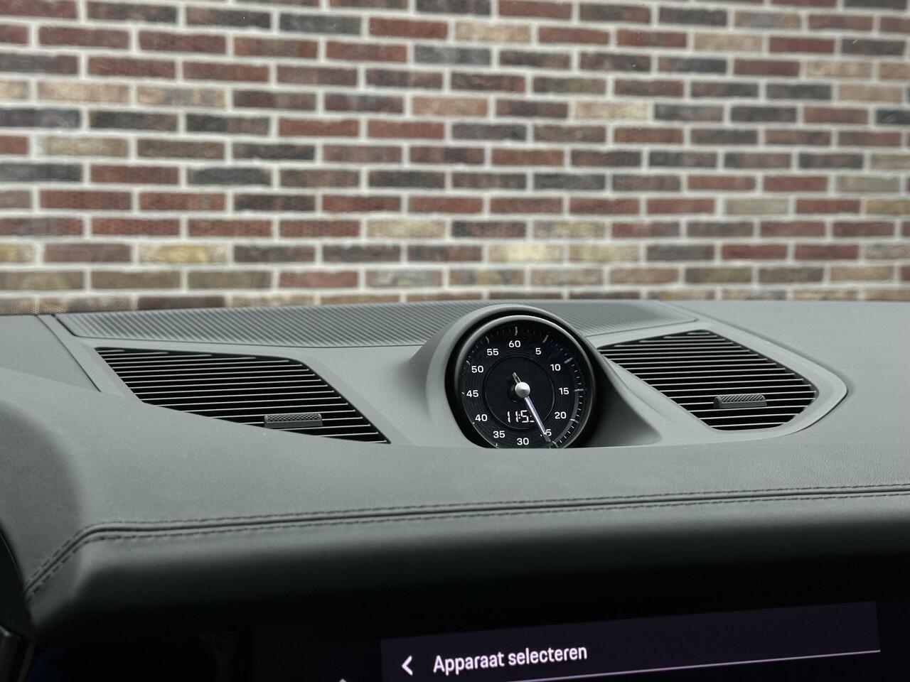 Porsche CAYENNE Coupé 3.0 E-Hybrid SportUitlaat Panorama Head Memory 1 Eig