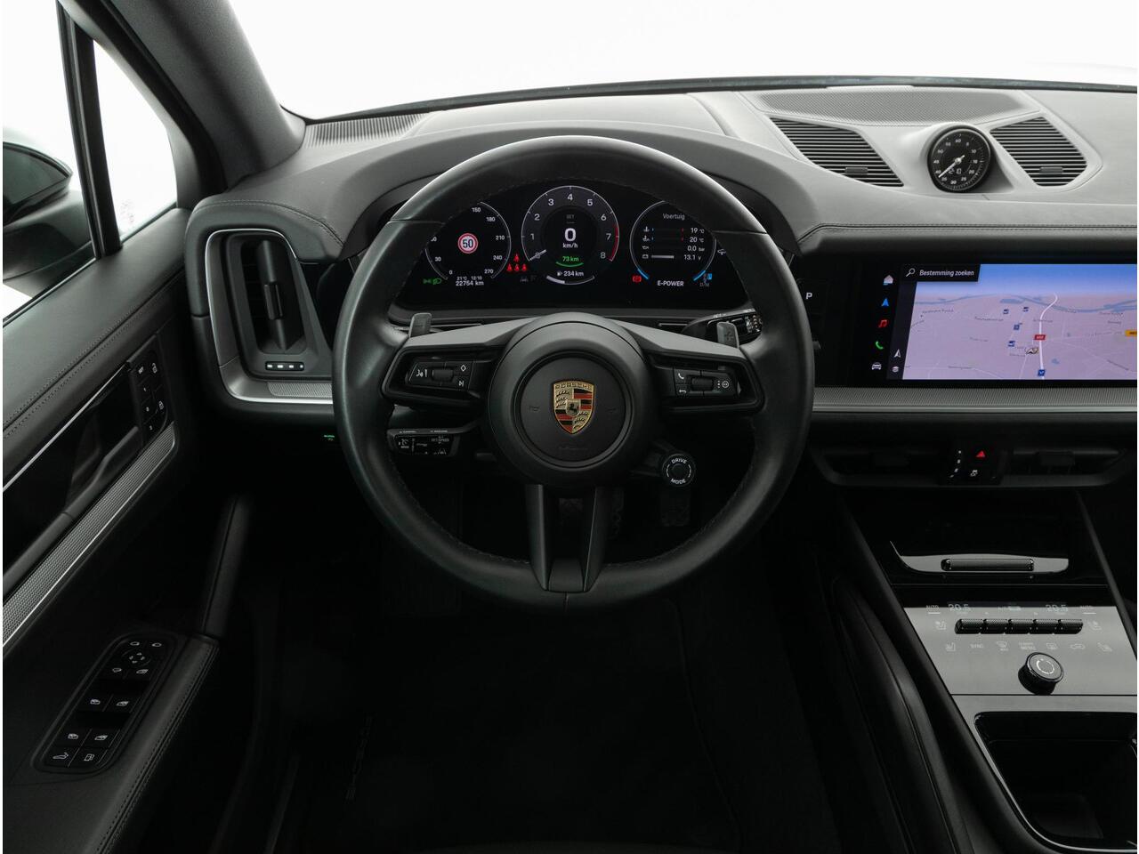 Porsche CAYENNE E-Hybrid