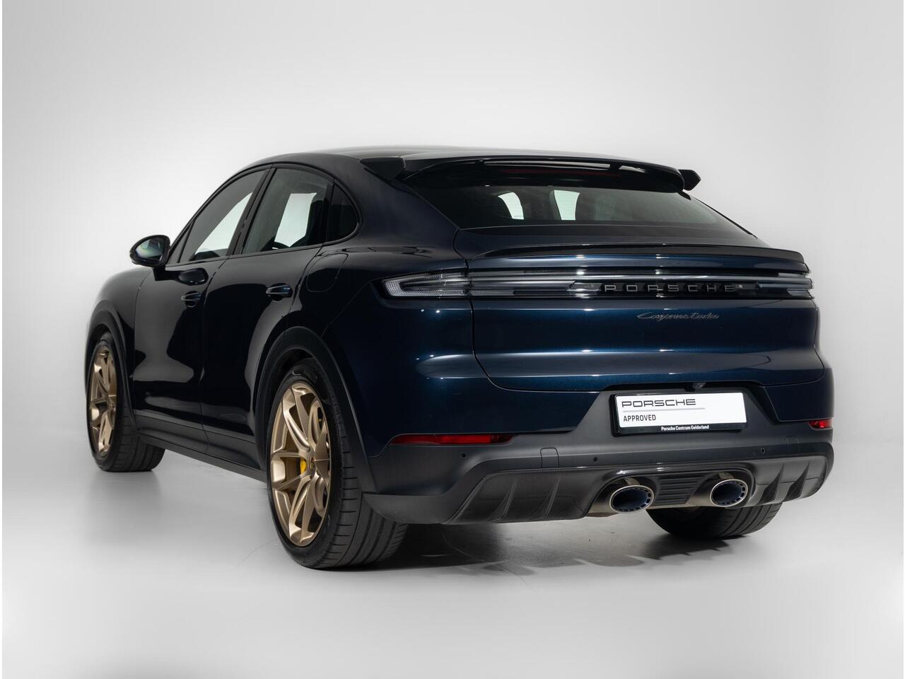 Porsche CAYENNE Coupé Turbo E-Hybrid GT