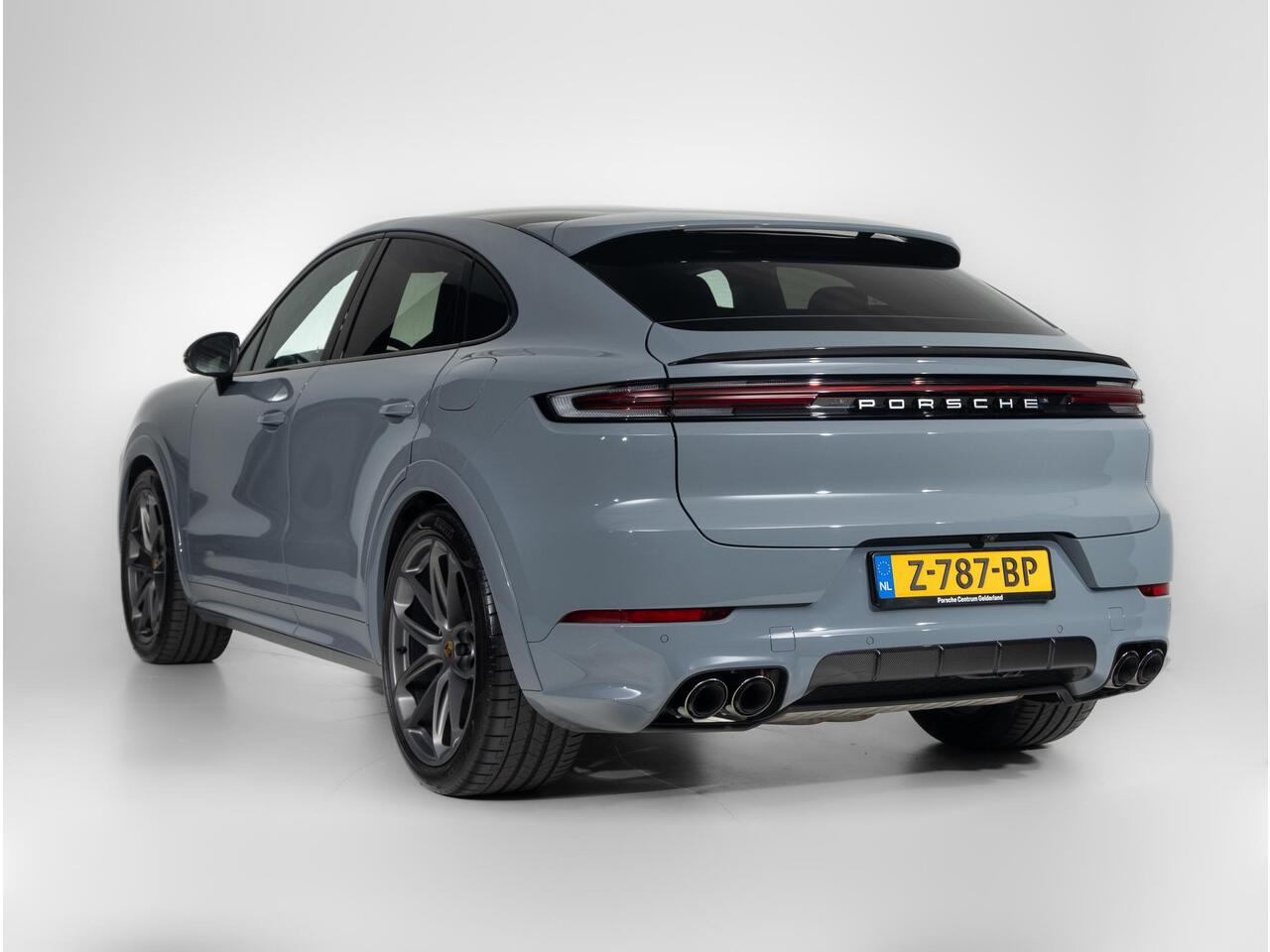 Porsche CAYENNE Coupé E-Hybrid