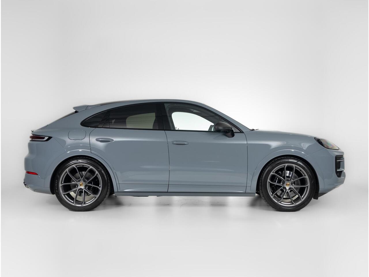 Porsche CAYENNE Coupé E-Hybrid
