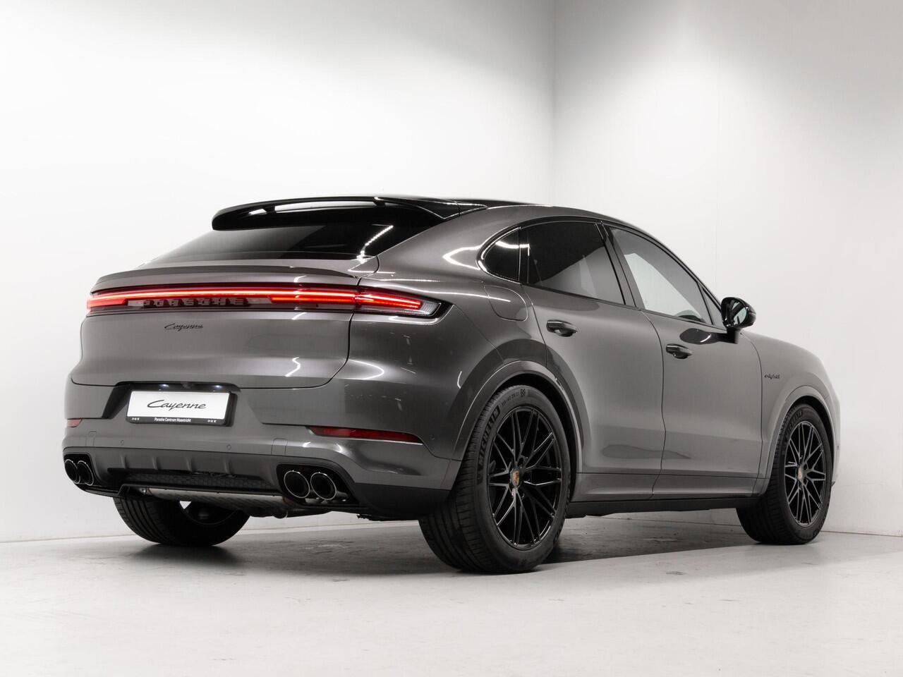 Porsche CAYENNE E-Hybrid Coupé