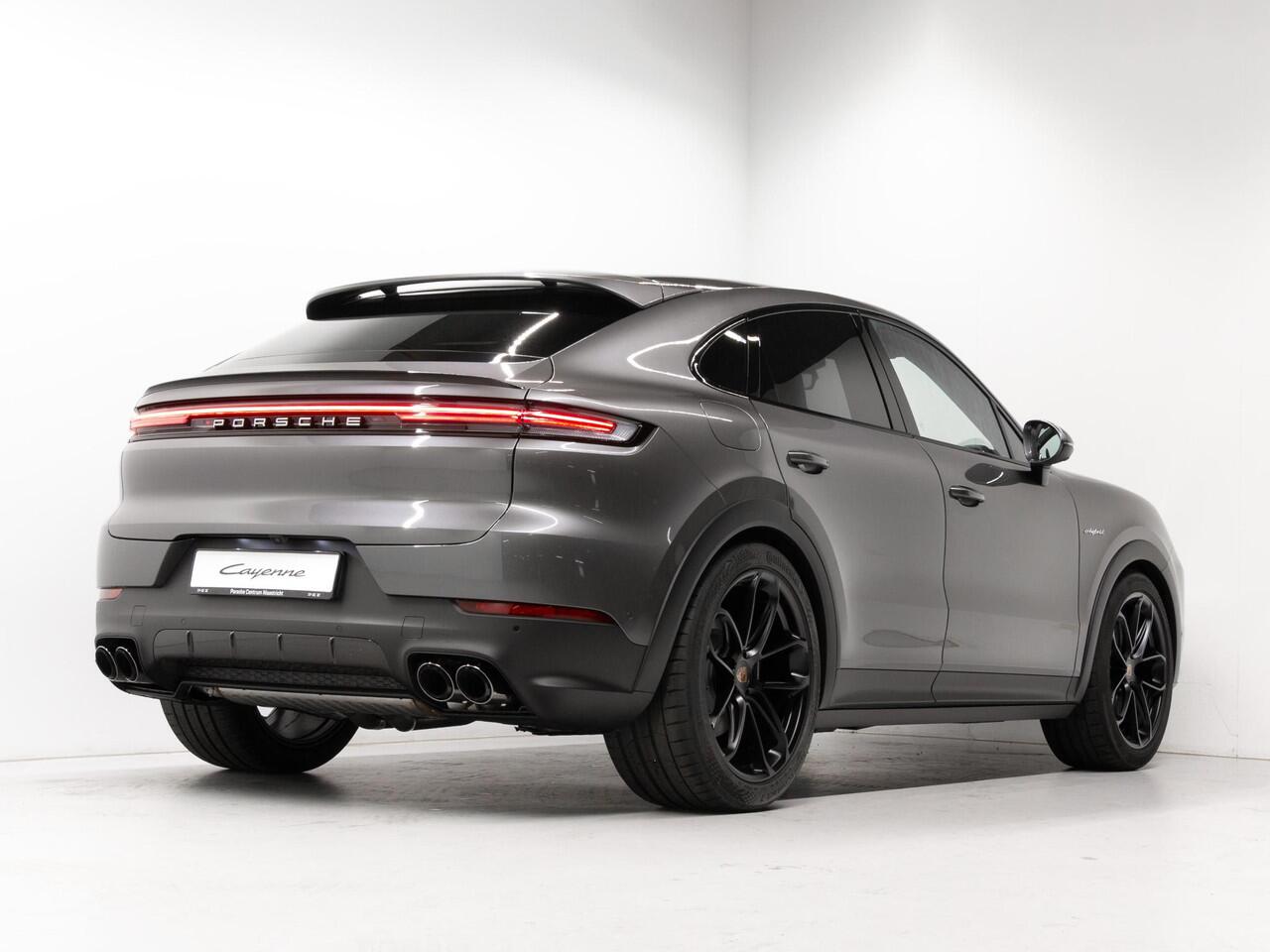 Porsche CAYENNE E-Hybrid Coupé