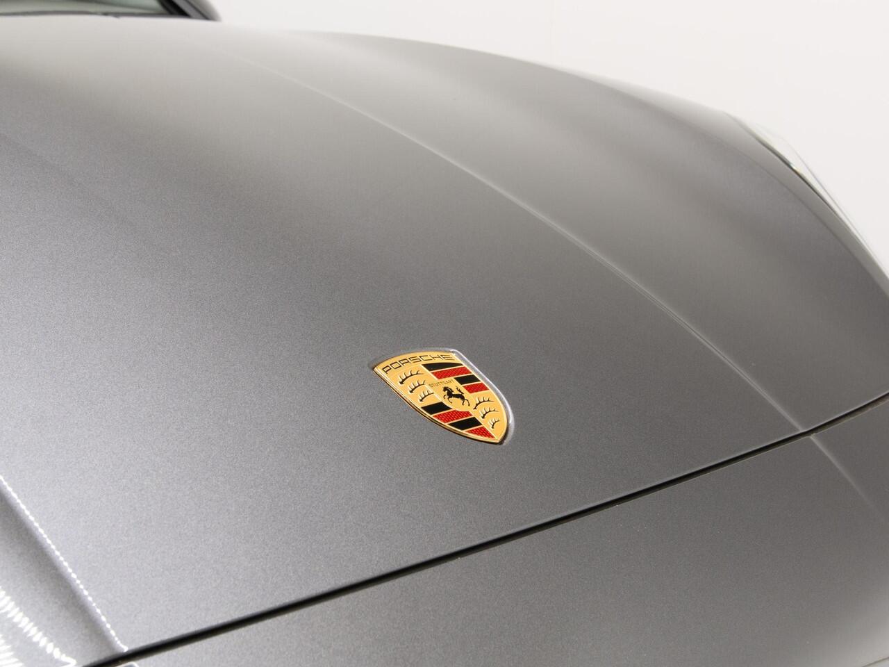 Porsche CAYENNE E-Hybrid Coupé