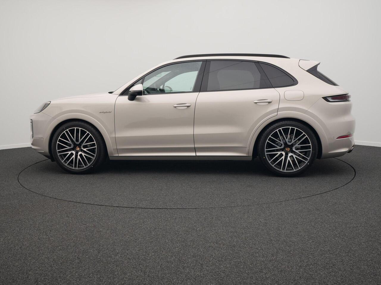 Porsche CAYENNE E-Hybrid