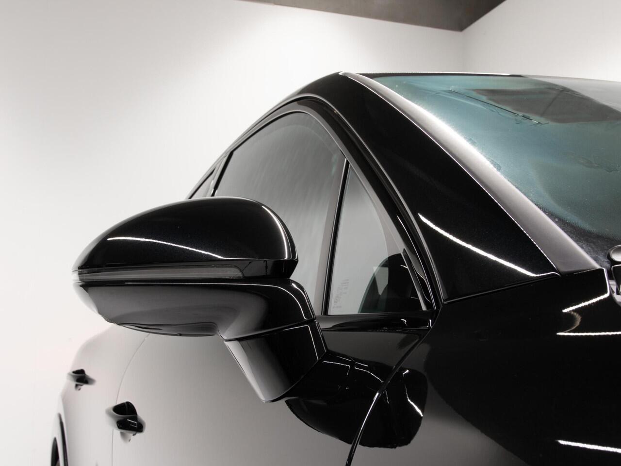 Porsche CAYENNE E-Hybrid Coupé