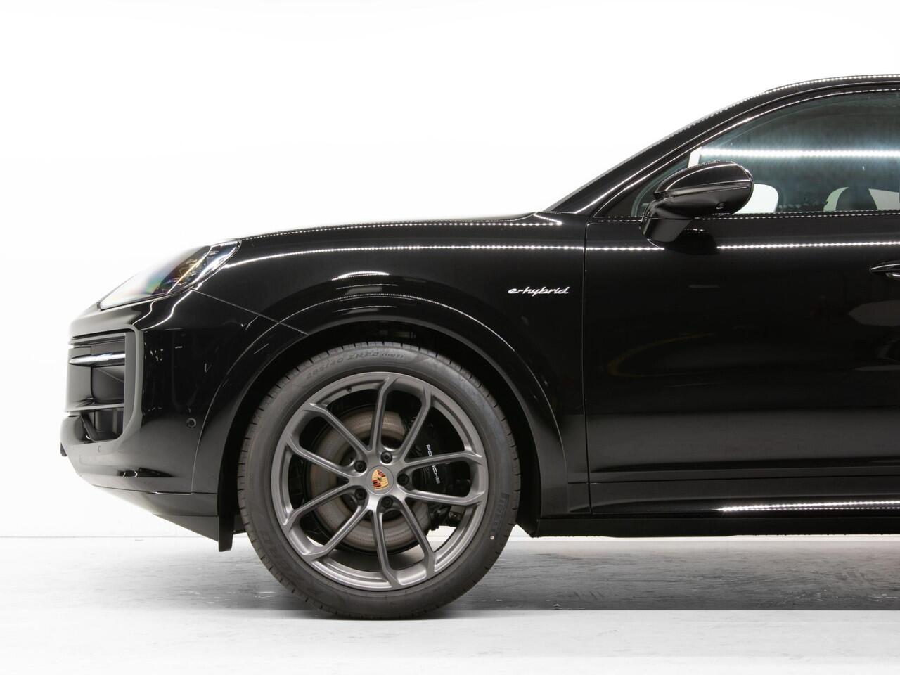 Porsche CAYENNE E-Hybrid Coupé