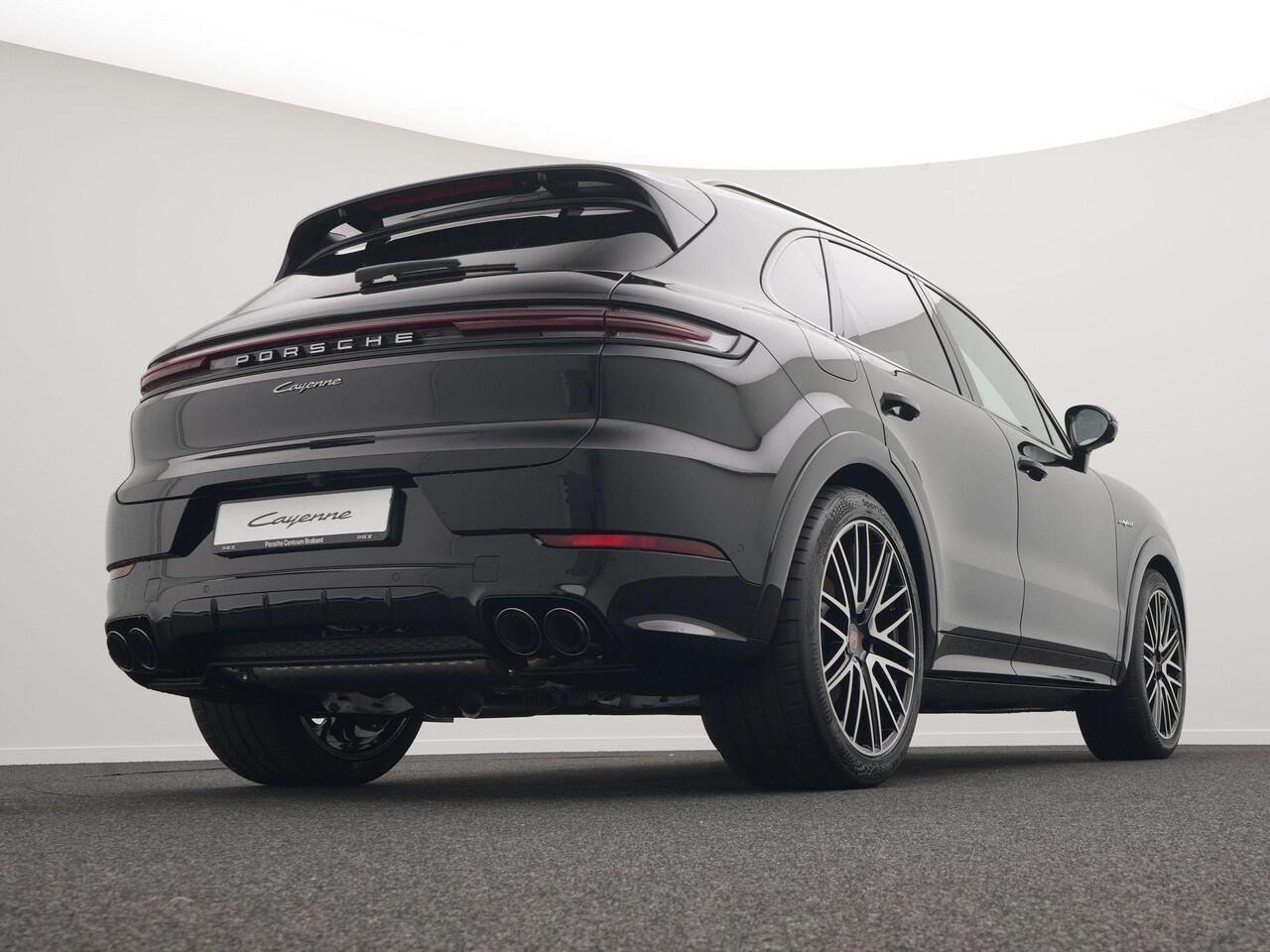 Porsche CAYENNE E-Hybrid