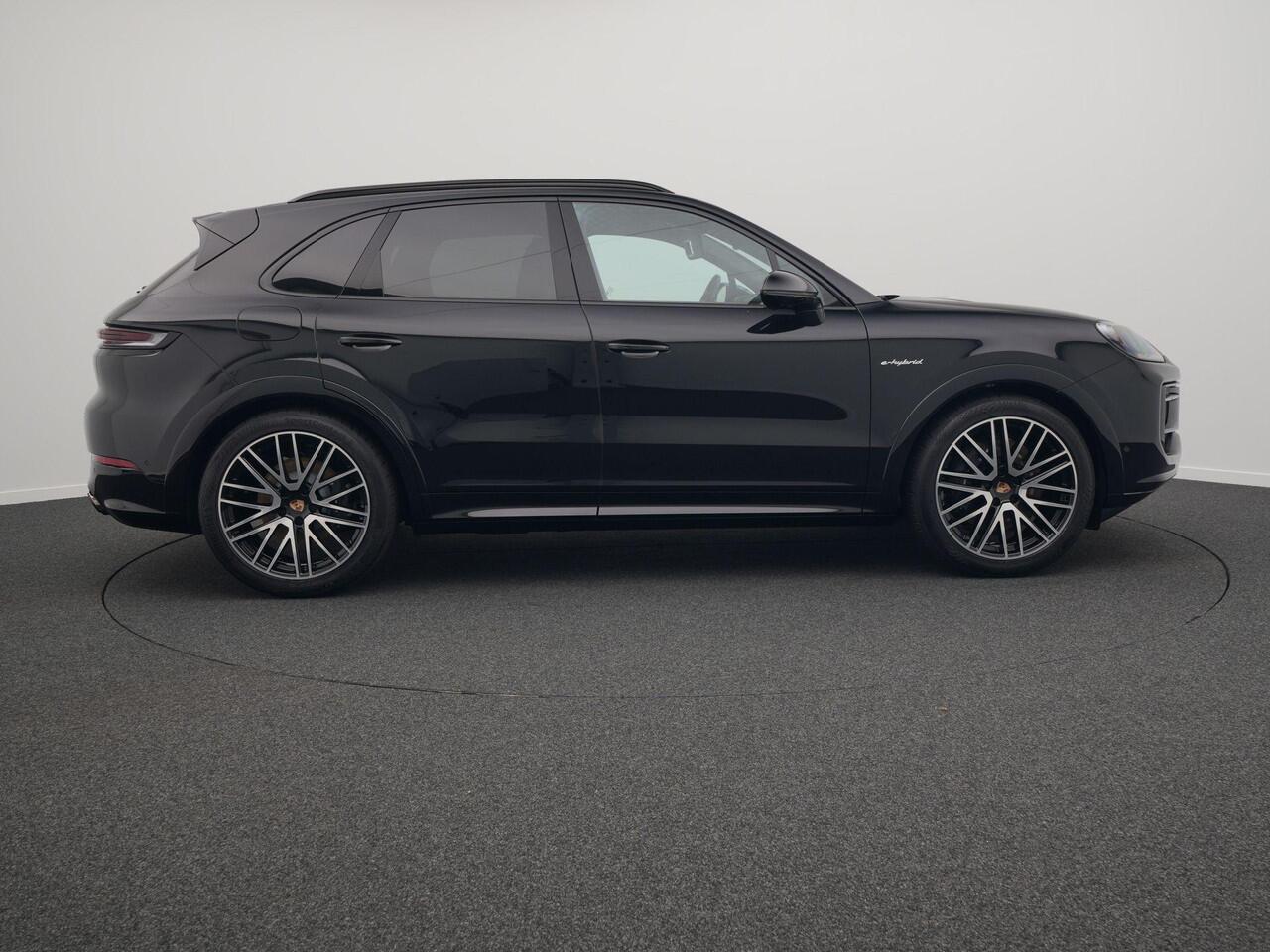 Porsche CAYENNE E-Hybrid