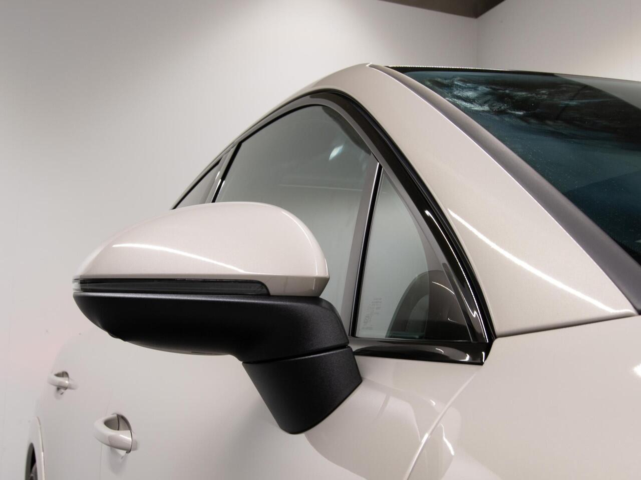 Porsche CAYENNE E-Hybrid Coupé