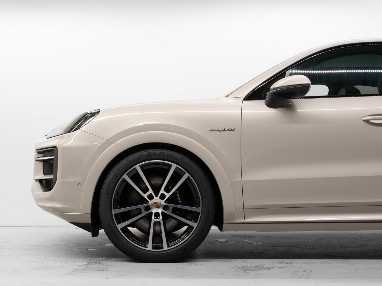 Porsche CAYENNE E-Hybrid Coupé