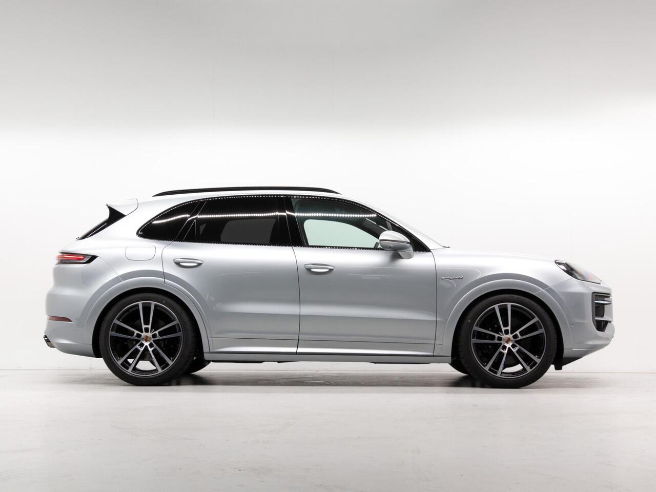 Porsche CAYENNE E-Hybrid