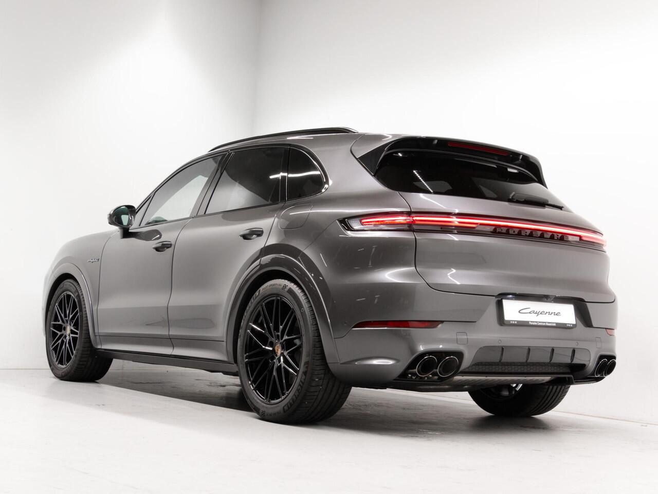 Porsche CAYENNE E-Hybrid