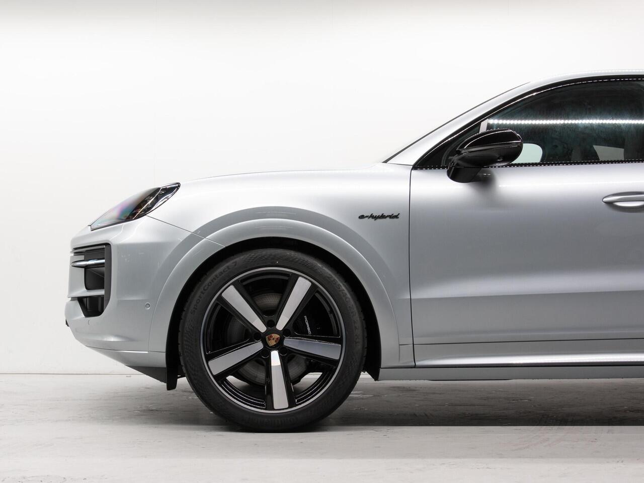 Porsche CAYENNE E-Hybrid Coupé